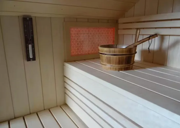 Wellnessloft Mit Sauna Und Garten Apartmán